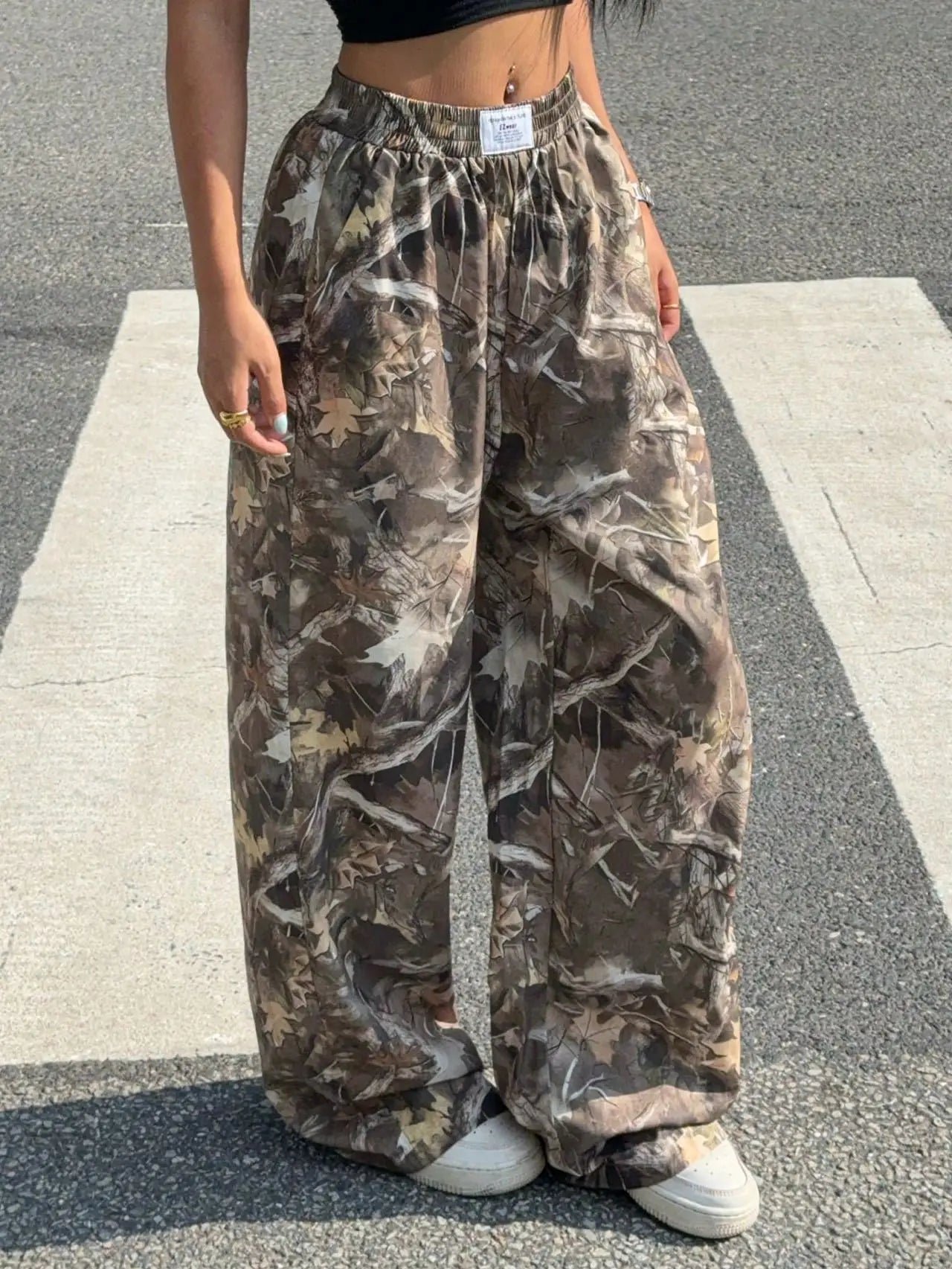 Women Branch Camouflage Wide Leg Pants Casual Hip Hop Elastic Waist Pocket Baggy Trouser Loose Vintage Y2KShannon DeMarte