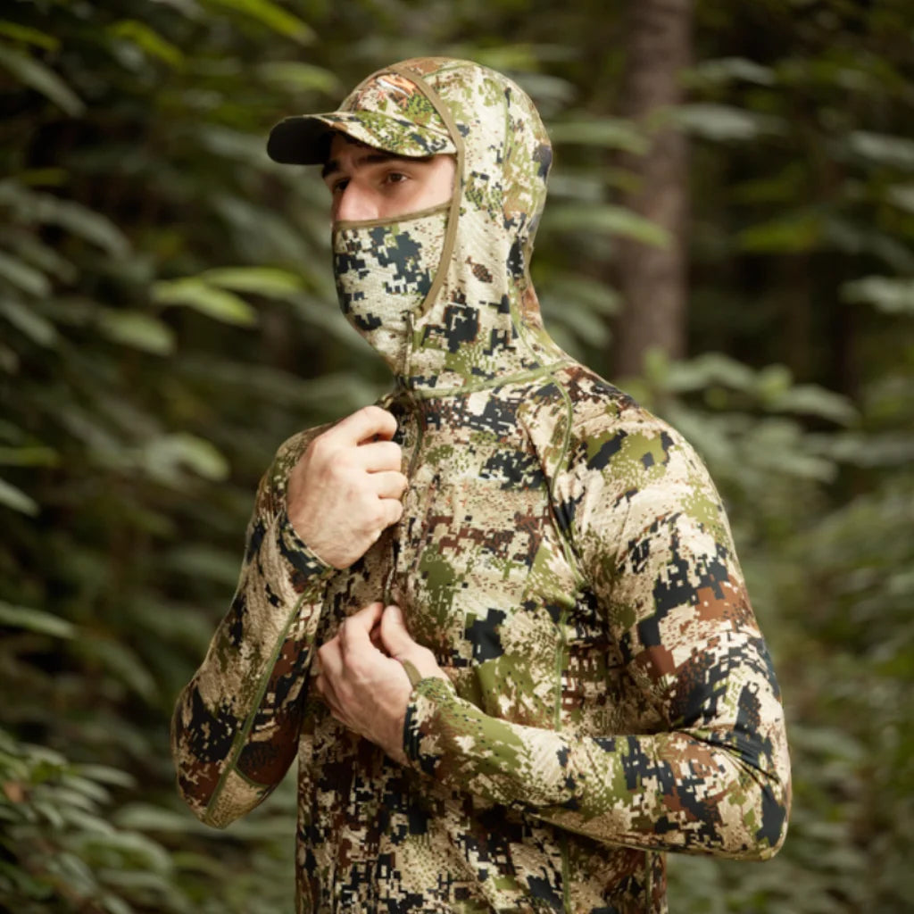 Camo Hunting Hoodie with Face Mask – Lightweight Pullover for Fishing &amp; Outdoor Use