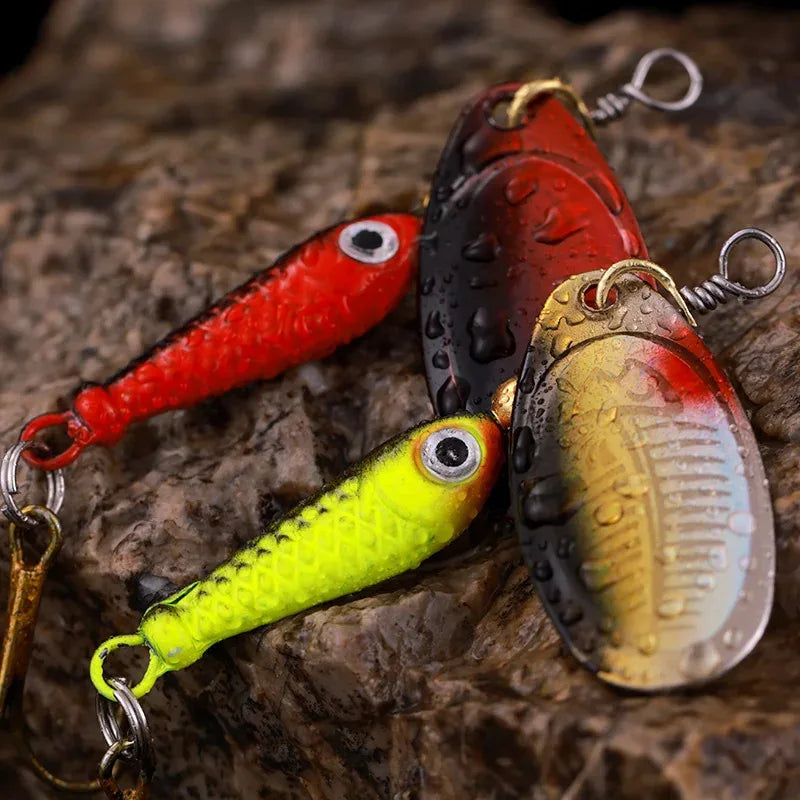 9g Rotating Fishing Bait Spoon Lure Metal Triple Hook Artificial Fish Wobbler Feeder for Enhanced Fishing Experience