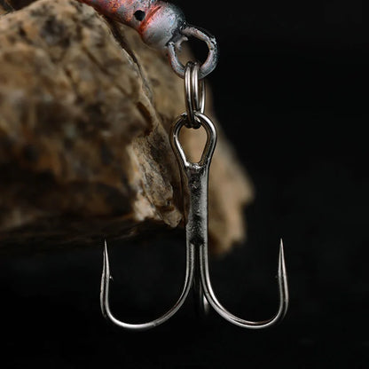 Metal Spinner Spoon Fishing Lure with Treble Hook – Spinnerbait for Bass, Carp &amp; Pike (7cm/10cm)